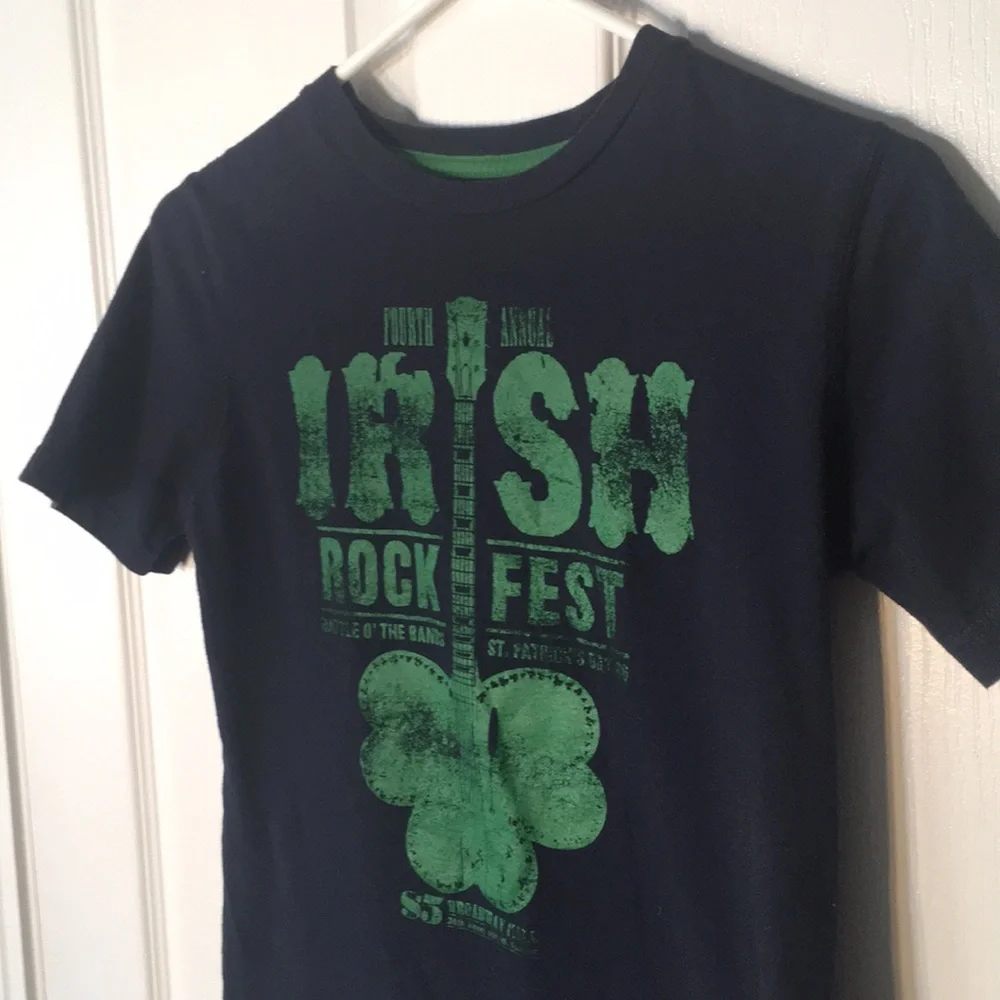 Gap Boys Navy Irish Rock Fest T Shirt, Medium 8